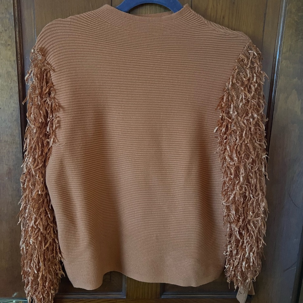 Sioni Rust Fringe-Sleeve Ribbed Crewneck Sweater